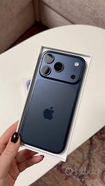 Iphone 17 pro 256 blu