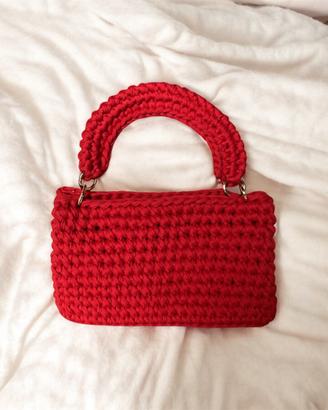 Borsa a mano all’uncinetto