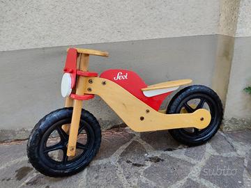 bicicletta Sevi in legno per bambini