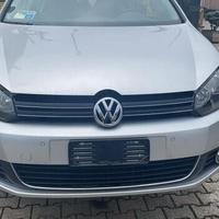Golf 6 grigia perfetta per ricambi