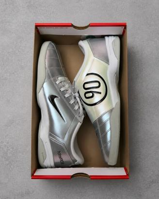 Nike Total 90 Premium, colorway Off White/Silver