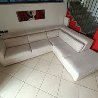 Divano angolare beige