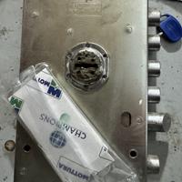 Serratura  mottura modello 54587ML8A