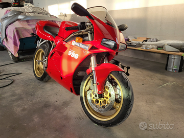 Ducati 996