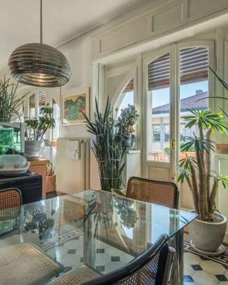 Appartamento di 158 m² con 4 locali e box auto a B