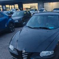 Auto vecchia ma pochi km