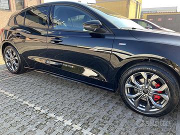 FORD FOCUS ST LINE X 2023