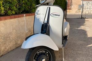 Vespa 50 Special