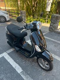 Vespa 150 lx IE