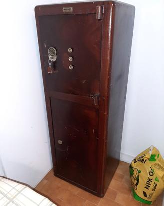 Cassaforte vintage (anni 60) FICHET Torino