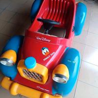 Auto a pedali Disney TOYS TOYS Do