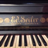 Pianoforte verticale