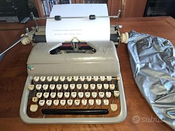 Macchina da scrivere