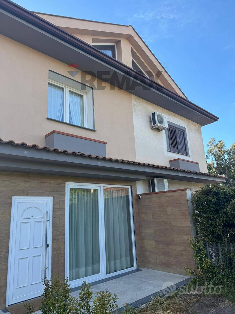 Villa o villino - Mascalucia - Vista 6