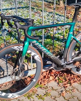 Bici d corsa in carbonio