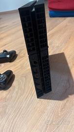 PS4 1TB + 2 controller