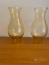 Coppia di cartocci per lampade in vetro