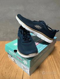Skechers Flex sneakers