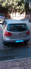 golf 5 1-6 benzina poco consumi .