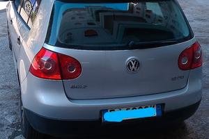 golf 5 1-6 benzina poco consumi .