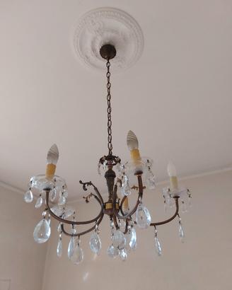 Lampadario con gocce