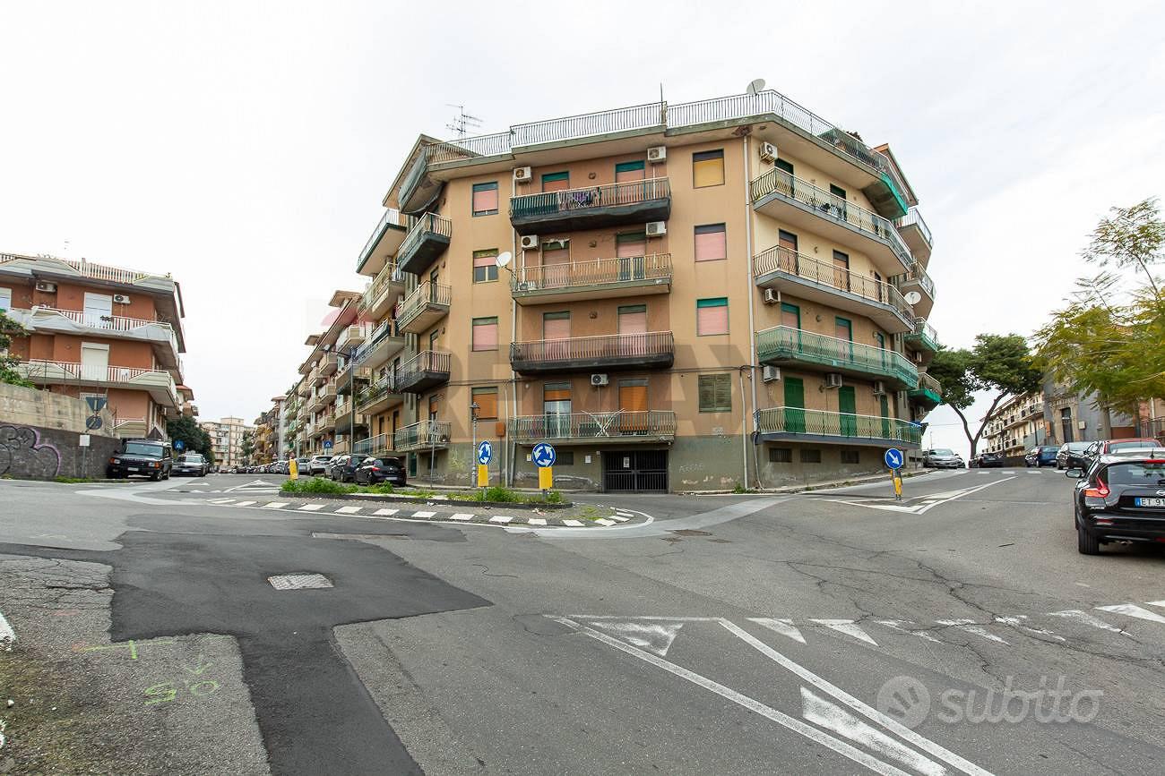 Appartamento - Aci Catena - Vista 2