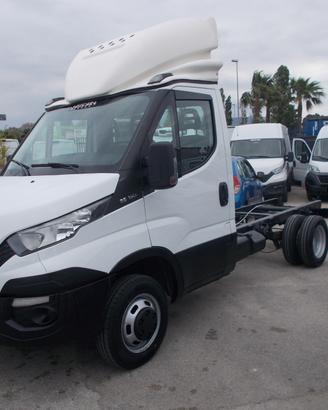 Iveco daily 35c13 anno 2016 p. 3450