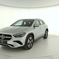 MERCEDES-BENZ GLA 180 d Progressive Advanced auto