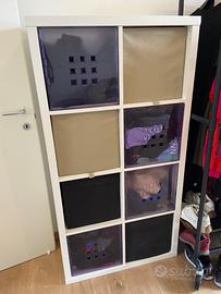 Vari mobili IKEA Kallax: 4x2, 4x1, 2x2