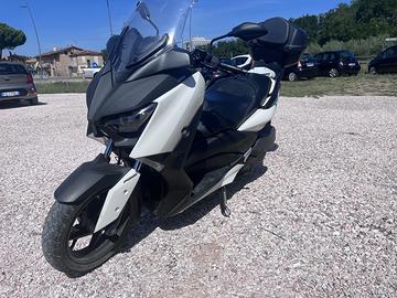 Yamaha X-Max 300 - 2018