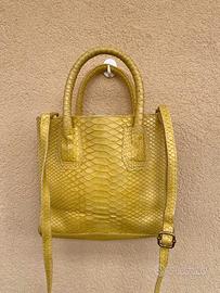 Borsa di lusso in pitone.
