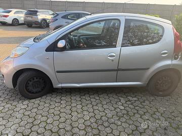 Peugeot 107 1.0 Benzina (2009) – Solo 67.000 km