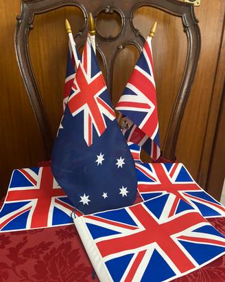 Lotto 7 Bandierine Australia e Regno Unito