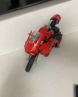 Lego ducati panigale V4 r