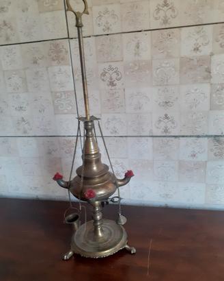 Antica lampada 