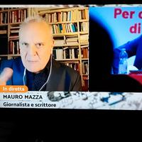 TV Akai 32, decoder GBC, mobile porta TV. TV lg 24