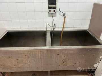 Vasca tutta in ACCIAIO