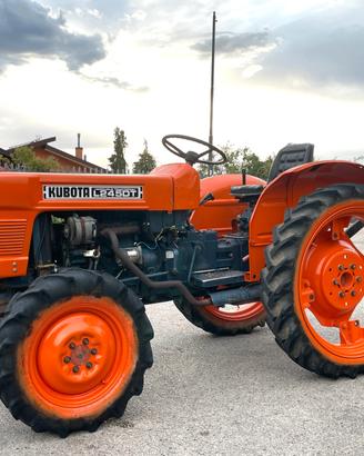 Trattore KUBOTA modello L 245 DT