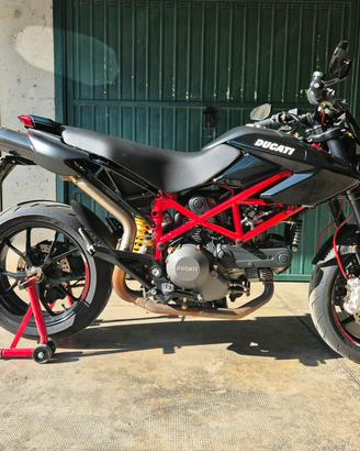Ducati hypermotard 796