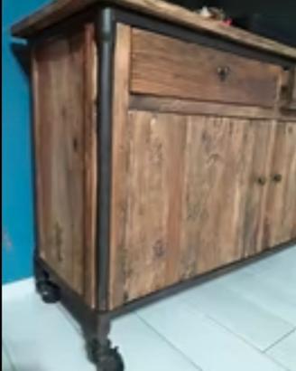 Madia,credenza legno massello stile industriale