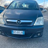 BENZINA/GPL Opel Meriva 1.4 90 cavalli anno 2010 