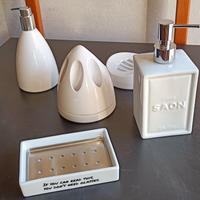 accessori bagno vari