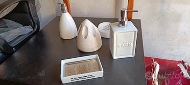 accessori bagno vari