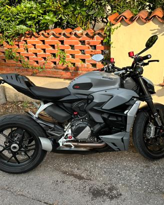 Streetfighter Ducati v2 955