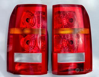 Fanali posteriori originali Land Rover Discovery 3