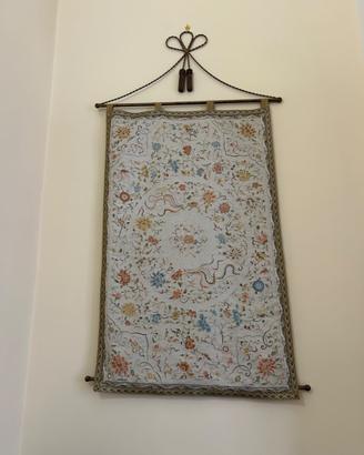 Tablo in Seta di San Leucio Ricamata