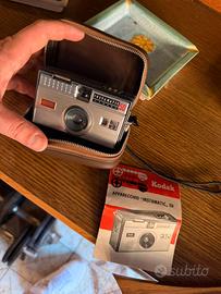 Kodak Instamatic 50 Vintage con Custodia e Manuale