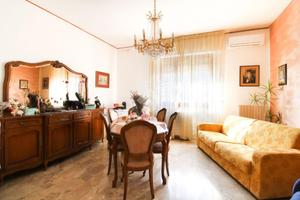 4 LOCALI A SANT'ELPIDIO A MARE