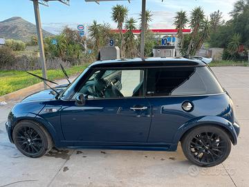 Mini Cooper S R53 2005