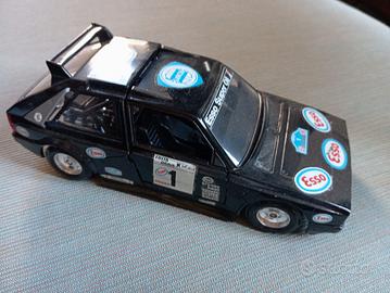  BBURAGO Lancia Delta S 4  scala 1/24